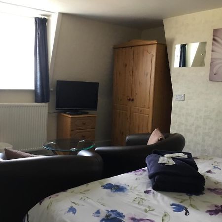 Bed and Breakfast Cavendish House Уэймут Экстерьер фото
