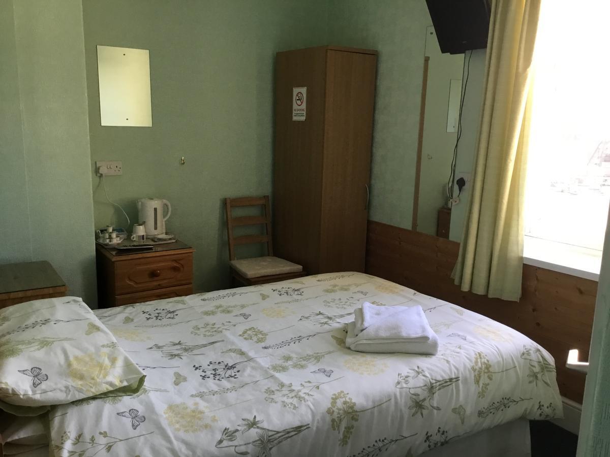 Bed and Breakfast Cavendish House Уэймут Экстерьер фото